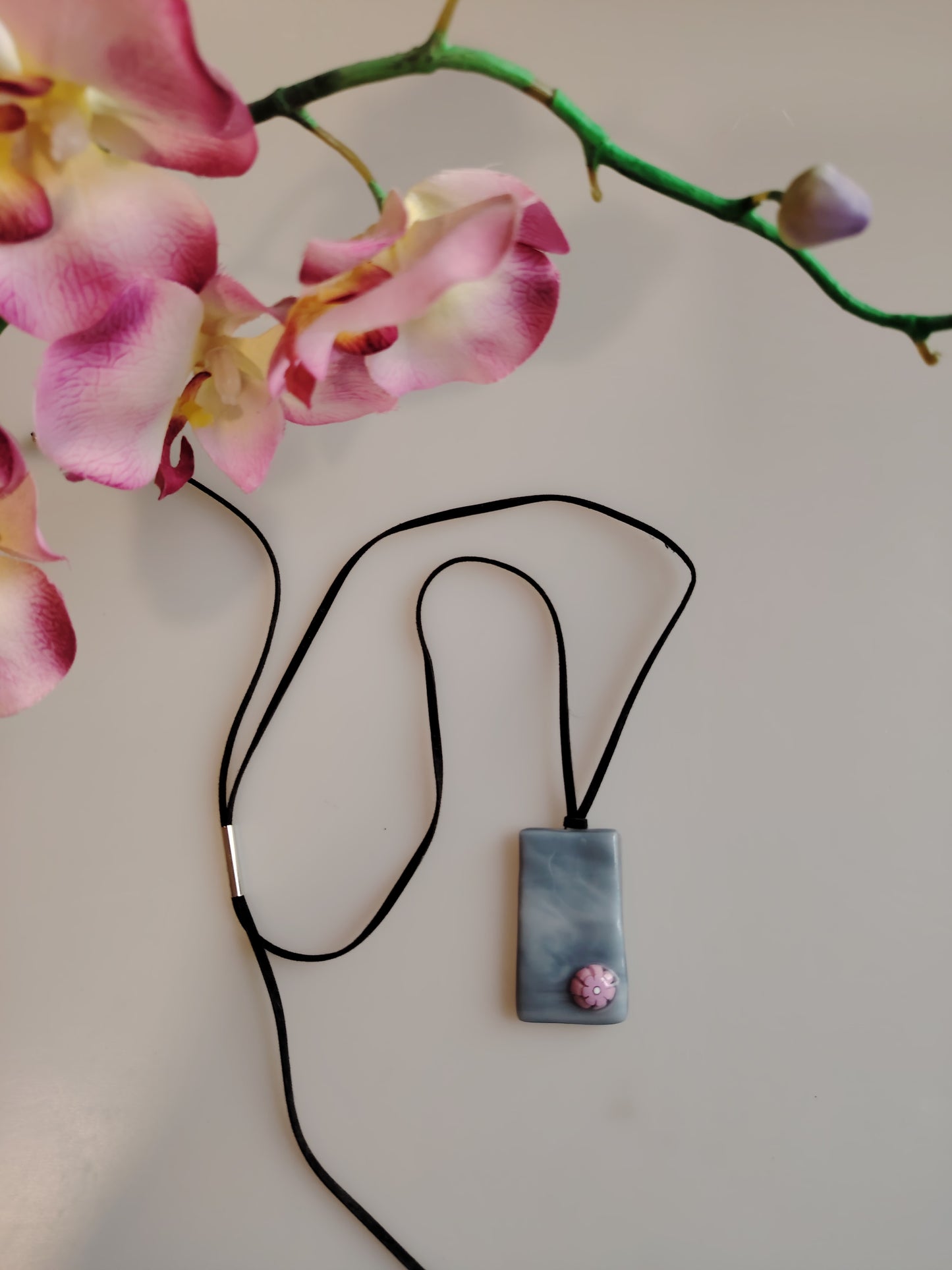 Collar Rose.