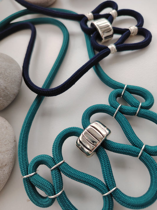 Collares de cordon
